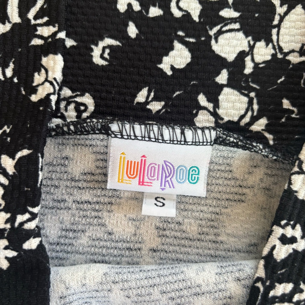 Lularoe pencil skirt - Picture 2 of 8